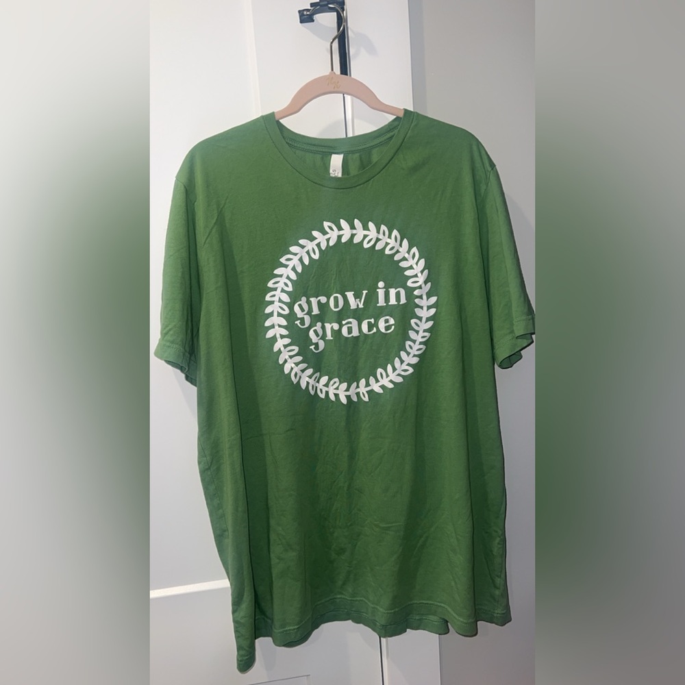 Bella Canvas Graphic Tee with 'Grow in Grace' Design